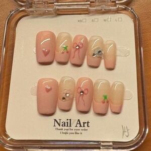 Blush Garden Nail Set – Hearts, Bows‎ & Leaf Accents (Medium)